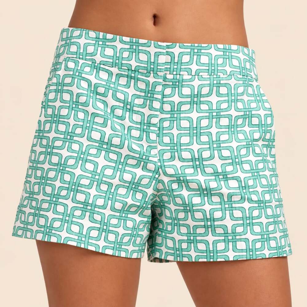 Trina Turk Shorts Size 0 Green White Geometric Print